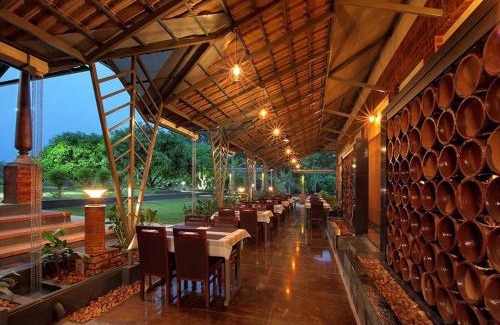 Thalassery Hotel | GREEN PLANET HOTEL