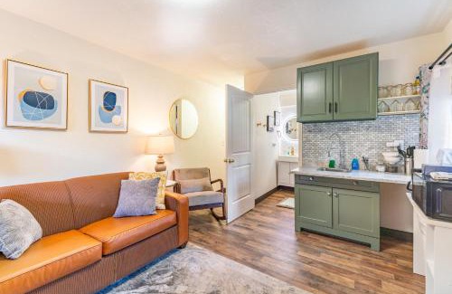 Green Mountain Falls House | Green Sparrow's Nest