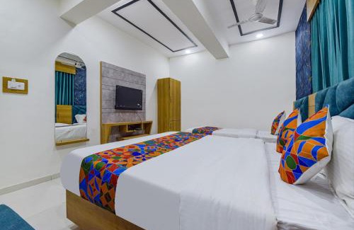 Ahmedabad Hotel | Green Tree Hotel