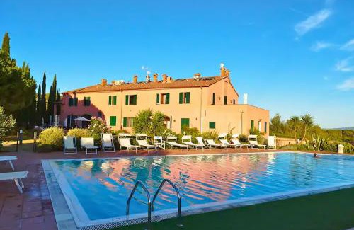 Castiglioncello Apartment | Green View Apartment with pool
