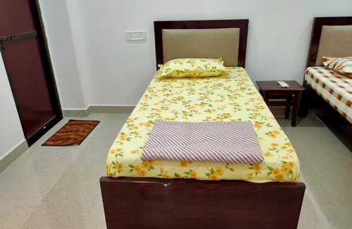 Sarnath Apartment | Green View Apartment 1Bedroom Flat