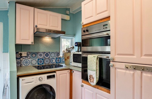 St. Dennis House | Greenbank by Interhome
