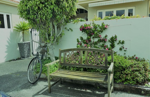 Katikati Apartment | GREENCROFT - STAY, PLAY AND GET AWAY