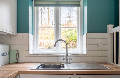 Graythwaite Cottage | Greenhowes - sleeps 7 guests in 3 bedrooms