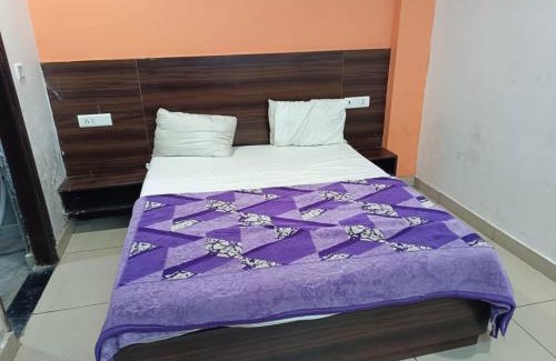 Mahipalpur Apartment | Greenpalace plaza