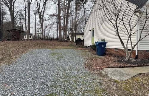 Pleasant Garden House | Greensboro Getaway:Hot Tub/K Bed/Hammock/Firepit
