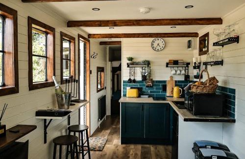 Mullaghbawn Ski Chalet | Greenvale Cabins