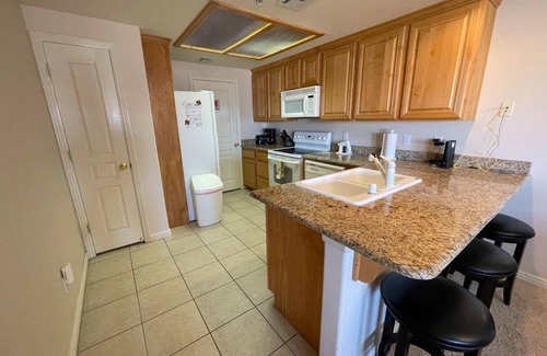 Mesquite Condo | Greenview Getaway by Mesquite Vacation Rentals at Wolf Creek Golf Course Condo with $510 in free daily activities