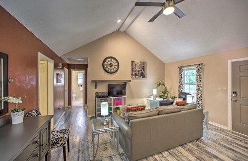 Greenville - Spartanburg House | Greenville Cottage with Private Backyard and Deck