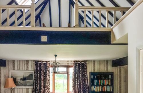 Adgestone House | Greenwood Cottage