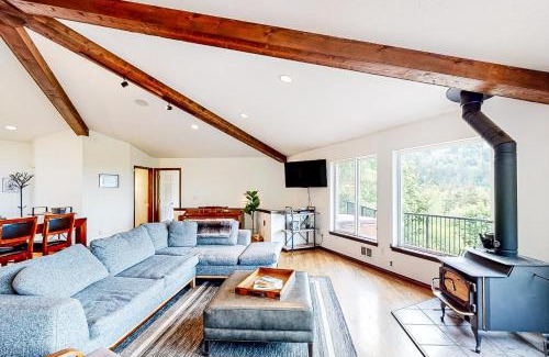 Port Angeles House | Greer's Outlook