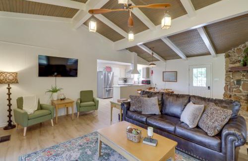 Greers Ferry House | Greers Ferry Hideaway Lake View, Boat Ramp Access
