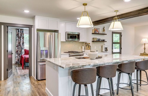 Bee Branch House | Greers Ferry Lake Retreat: Game Room + Fire Pit!