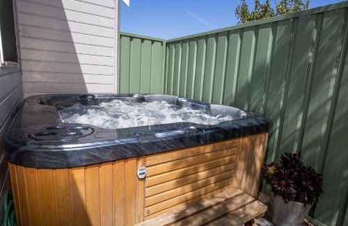 Callala Bay House | Grey Gables - Pet Friendly with Fireplace, Pool, Spa & Sauna