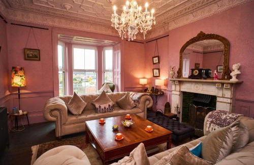 Haltwhistle House | Greystonedale Mansion, A Grand Retreat in Northumberland