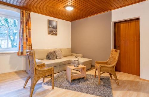 Itter House | Grieswirt