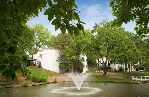 Williamsburg Hotel | Griffin Hotel, an official Colonial Williamsburg Hotel