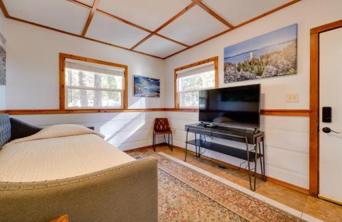 Tahoe Vista House | Grill and Beach Access Cabin in Tahoe Vista!