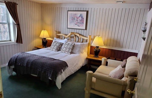 Monticello Hotel | Grist Mill Inn