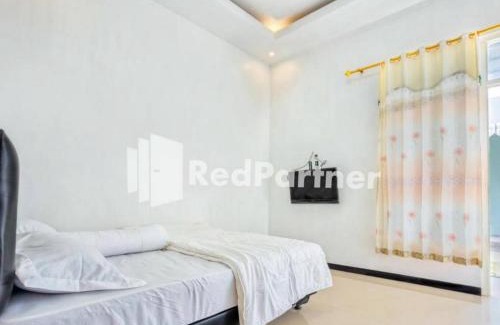 Oro Oro Ombo Hotel | Griya Rahayu Guesthouse Mitra RedDoorz near Jatim Park 2 Batu