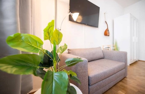 Wilsdruffer Vorstadt/Seevorstadt-West Condo | Große Altstadtwohnung in TOP Lage /im Zentrum