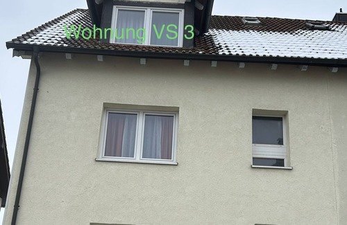 Villingen-Schwenningen Apartment | Große Wohnung mit 3 Schlafzimmer. In 10 Minuten zu Fuß Weit vom Stadtzentrum