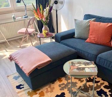 Neckarweihingen Apartment | großes Appartement mit Aussichtsbalkon