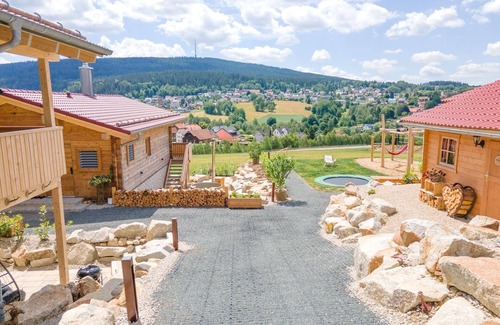 Bischofsgruen Apartment | Großzügiges Chalet für bis zu 7 Personen mit Balkon