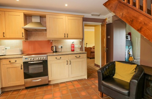 Ulverston Cottage | GROFFA CRAG FARMHOUSE, pet friendly, with open fire in Ulverston