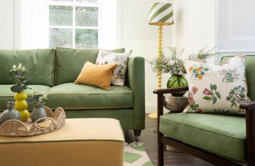 Peebles House | Grooms Cottage, Kailzie