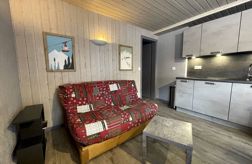 La Clusaz Apartment | Grotte aux Fées D - Apartment on the slopes, near the village 6 pers.