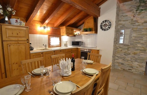 Saint-Martin-de-Belleville Apartment | Ground floor, view valley, terrace, tv, ski locker, 65m², Saint Martin de Belleville