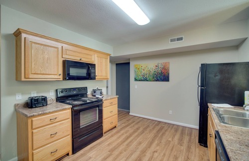 Rising Fawn Apartment | Ground-Floor Apartment ~ 1 Mi to Cloudland Canyon!