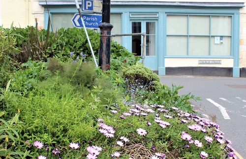 Mevagissey Apartment | Ground floor apartment - ideal for people who prefer not to climb stairs