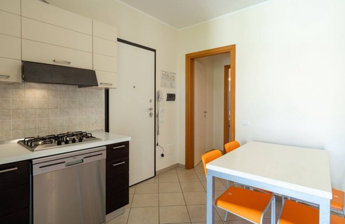 Vada Apartment | Ground floor apartment of 40 m2 composed of a living room with satellite TV, cooking side, fridge with freezer, microwave oven.Double bedroom, two additional beds and bathroom.Air conditioning, clothesline.The apartment has a large garden furnished with