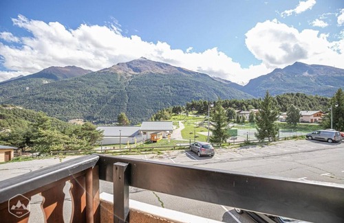 Aussois Apartment | Ground floor, balcony, tv, ski locker, 30m², Aussois