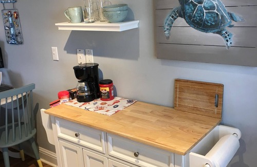 Biloxi Condo | Ground Floor Beach & Casino Getaway!