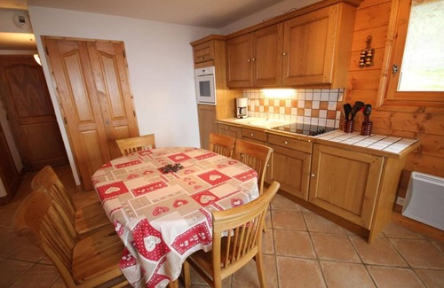 Bisanne 1500 Apartment | Ground floor, view exceptional, terrace, parking, tv, ski locker, 45m², Les Saisies