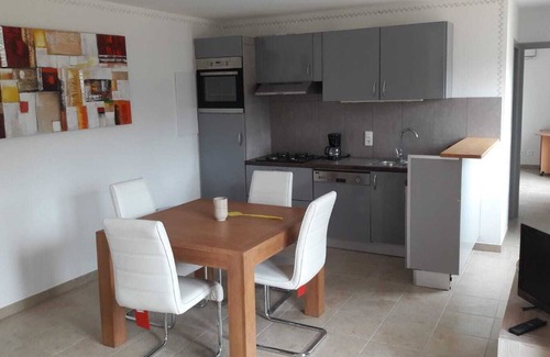 Corbara Apartment | Ground floor in property with swimming pool in maquis 5 min Ile Rousse 2 pers