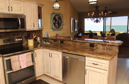 Sandy Beach Condo | Ground Floor+ Ocean View~ Sonoran Spa W102 ~rents to 21+
