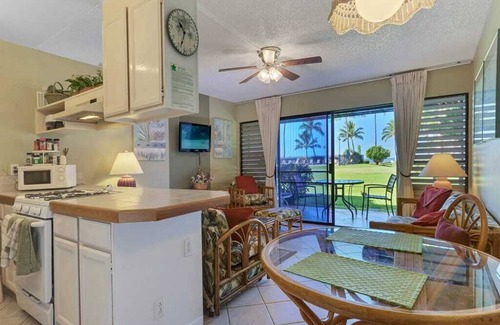 Kaunakakai Condo | Ground Floor Ocean View W/Lanai–Molokai Shores