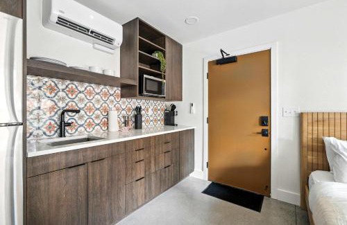 Kerns Apartment | Ground Floor Studio Top Kerns Location
