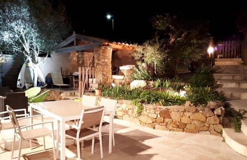 Le Pradet Villa | Ground Villa between sea and hill