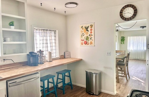 Northtown House | Group-Friendly 4 bed home in Garland District