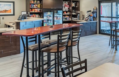 Tucson House | Group Getaway – 3 Rooms Close to Nature & Attractions