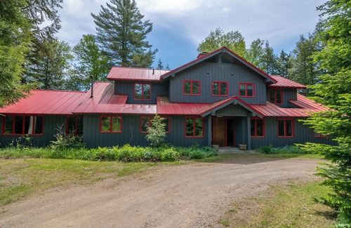 Saranac Lake House | Grouse House: Elegant lakefront camp, great for families, dogs and fun
