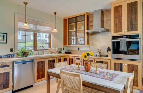 Narrowsburg House | Grove House - Sunny and Stylish in Narrowsburg