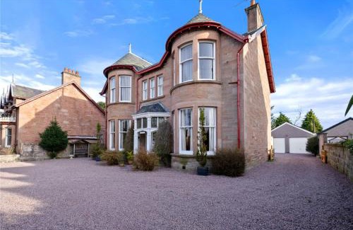 Marybank House | Gruinard Guest House