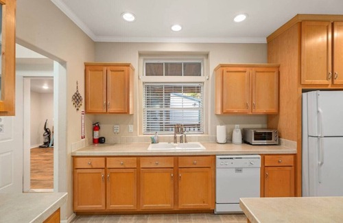 Kerrville House | Guadalupe Riverfront Retreat | Sleeps 10 Kerrville