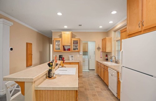 Kerrville House | Guadalupe Riverfront Retreat | Sleeps 10 Kerrville